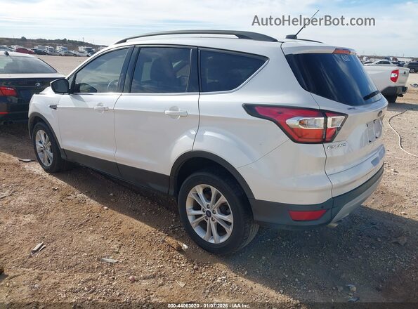 1FMCU0GD1HUB42688 2017 FORD ESCAPE Белый Задняя левая четверть