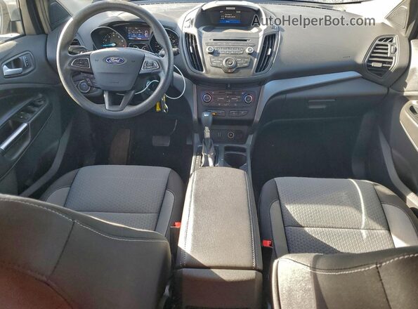 1FMCU0GD6HUE95007 2017 FORD ESCAPE Серебряный Вид панели приборов