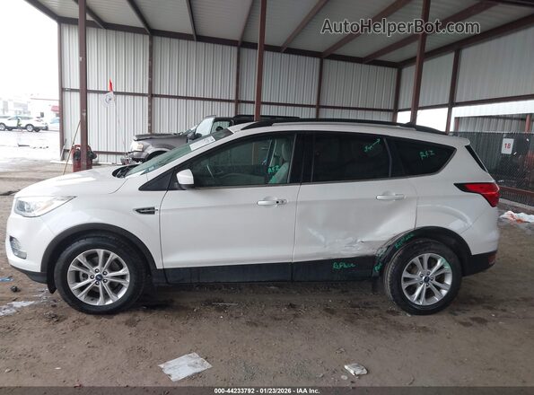 1FMCU0HDXKUB34580 2019 FORD ESCAPE Белый Панорамный вид салона 360°