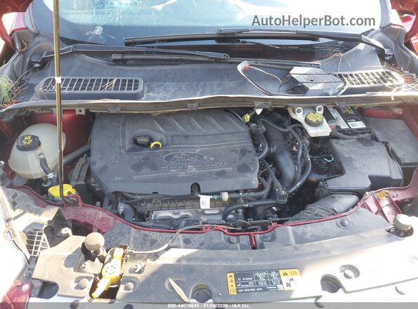 1FMCU9GD2JUB95152 2018 FORD ESCAPE Красный Вид сзади