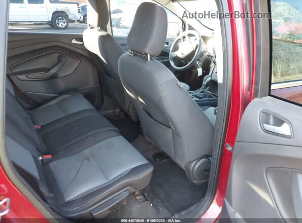 1FMCU9GD2JUB95152 2018 FORD ESCAPE Красный Вид наклейки с VIN-кодом