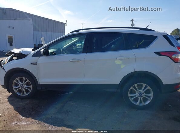 1FMCU9GD3JUA98705 2018 FORD ESCAPE Белый Панорамный вид салона 360°