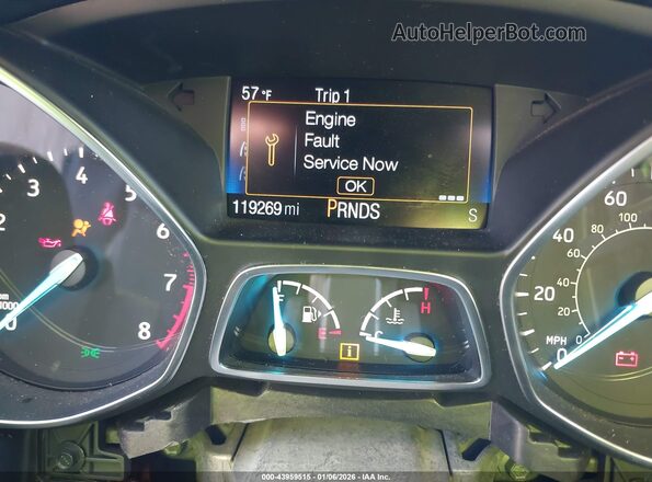 1FMCU9GD3JUA98705 2018 FORD ESCAPE Белый Вид задних сидений