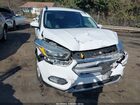 2018 Ford Escape Se Белый vin: 1FMCU9GD3JUA98705