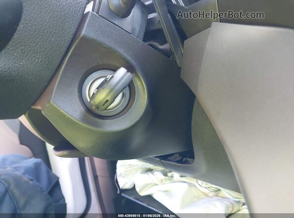 1FMCU9GD3JUA98705 2018 FORD ESCAPE Белый Вид панели приборов