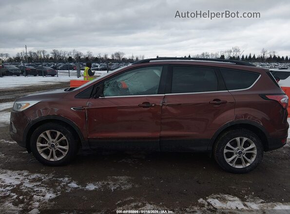 1FMCU9HD2JUC66381 2018 FORD ESCAPE Темно-бордовый Панорамный вид салона 360°