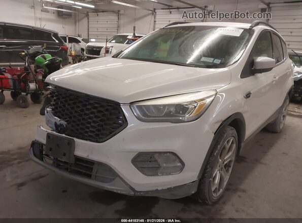 1FMCU9HD7JUD12903 2018 FORD ESCAPE Белый Передняя левая четверть