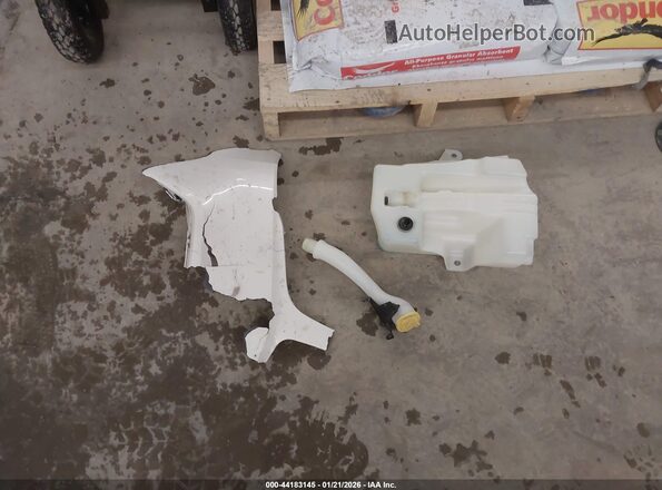 1FMCU9HD7JUD12903 2018 FORD ESCAPE Белый Вид щитка приборов