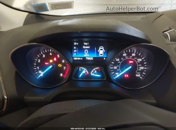 1FMCU9HD7JUD12903 2018 FORD ESCAPE Белый Вид задних сидений