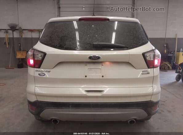 1FMCU9HD7JUD12903 2018 FORD ESCAPE Белый 