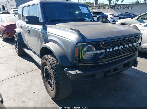 1FMEE5DP4PLB39967 2023 FORD BRONCO Gray Delantero derecho