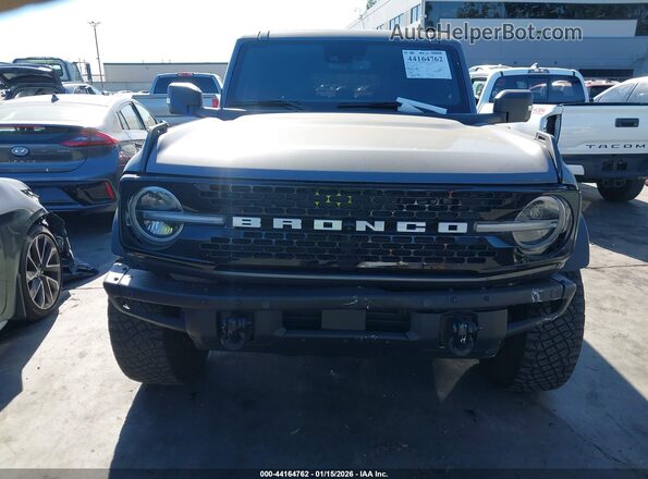 1FMEE5DP4PLB39967 2023 FORD BRONCO Gray Vista interior trasera