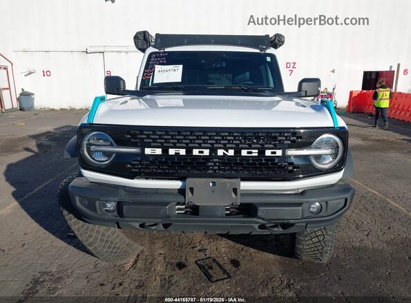 1FMEE5DP7NLB85984 2022 FORD BRONCO Белый Вид щитка приборов