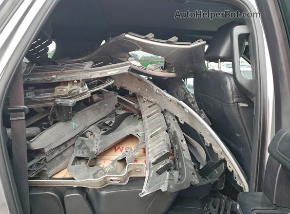 1FMJK1JT3MEA26982 2021 FORD EXPEDITION Silver Widok tylnych siedzeń