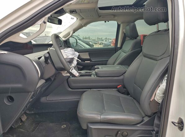 1FMJU1H83SEA54905 2025 FORD EXPEDITION Белый Вид салона спереди
