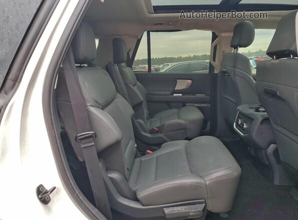 1FMJU1H83SEA54905 2025 FORD EXPEDITION Белый Вид задней части салона