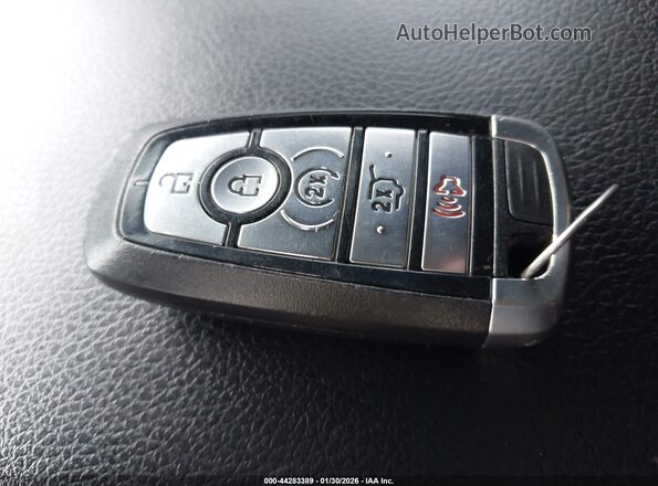 1FMJU1HT6LEA55875 2020 FORD EXPEDITION Черный Вид панели приборов