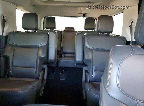 1FMJU1J80SEA28899 2025 FORD EXPEDITION White Vista de los asientos traseros