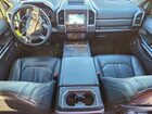 2019 Ford Expedition Platinum Серебряный vin: 1FMJU1MT7KEA17379