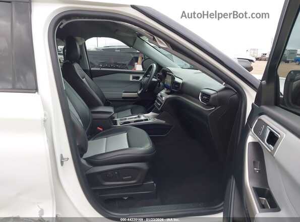1FMSK7DH7PGB30575 2023 FORD FORD EXPLORER White Vista interior delantera