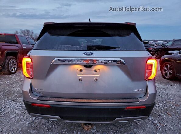 1FMSK8DH2RGA03693 2024 FORD FORD EXPLORER Silver უკანა ხედი