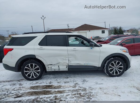 1FMSK8DH3NGA08119 2022 FORD FORD EXPLORER White Սալոնի հետևի տեսք