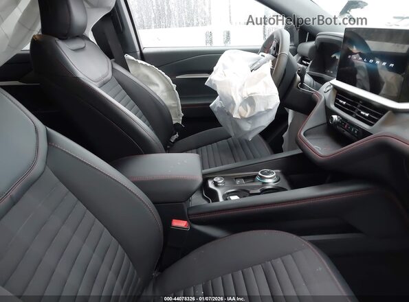 1FMUK8KH6TGA10066 2026 FORD FORD EXPLORER Золотой Вид салона спереди