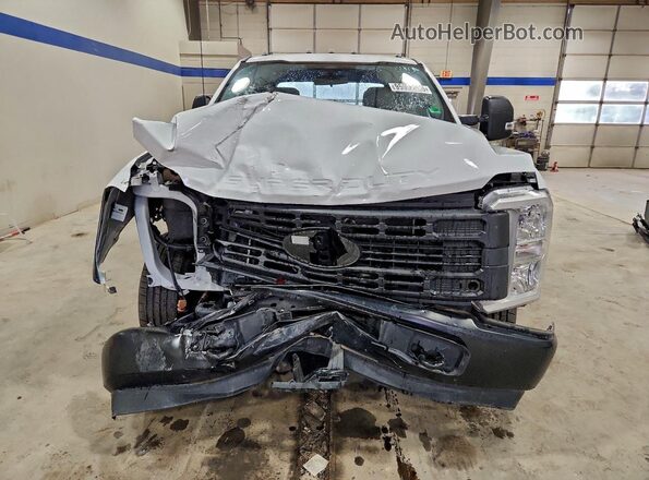 1FT7W2AA1REE82753 2024 FORD F250 Two Tone Widok z przodu