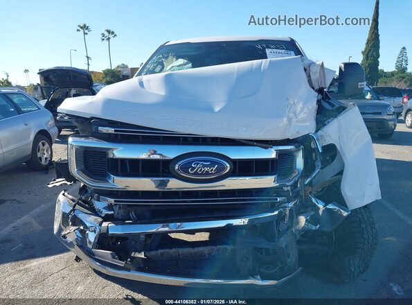 1FT7W2B61LEC44127 2020 FORD F-250 Белый Вид панели приборов