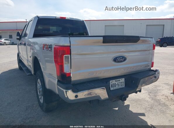 1FT7W2B63HEF02655 2017 FORD F-250 Серебряный Задняя левая четверть