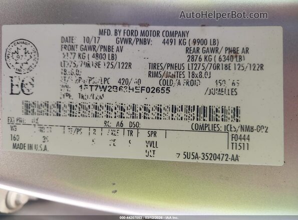1FT7W2B63HEF02655 2017 FORD F-250 Серебряный Вид подкапотного пространства