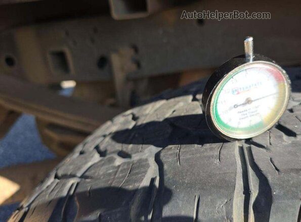 1FT7W2B63KEF37137 2019 FORD F-250  Przód lewy