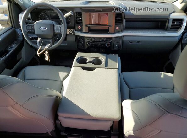 1FT7W2BA5TEC72324 2026 FORD F250 Белый Вид щитка приборов