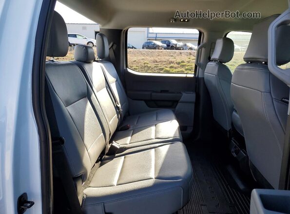 1FT7W2BA5TEC72324 2026 FORD F250 Белый Вид задней части салона