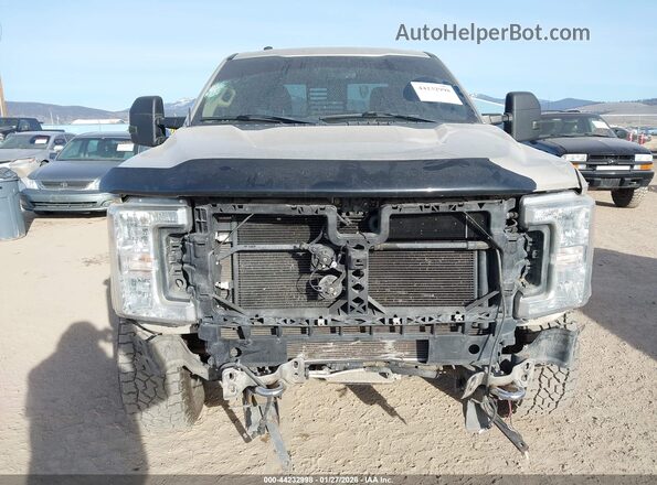 1FT7W2BT1HEC45730 2017 FORD F-250 Золотой Вид спереди