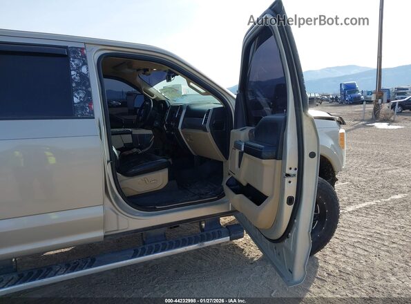 1FT7W2BT1HEC45730 2017 FORD F-250 Золотой Вид салона спереди