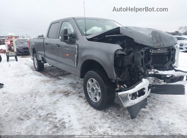 1FT7W2BT1SEC43211 2025 FORD F-250 Серый Передняя правая четверть