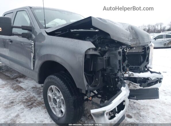 1FT7W2BT1SEC43211 2025 FORD F-250 Серый Вид спереди