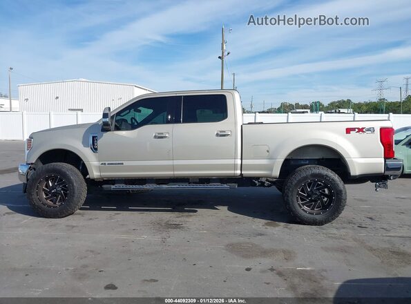 1FT7W2BT9JEB16317 2018 FORD F-250 Бежевый Панорамный вид салона 360°