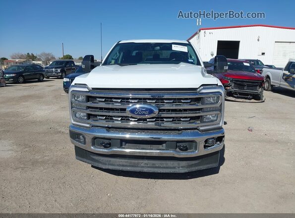 1FT7W2BTXTEC35335 2026 FORD F-250 White Vista del cuadro de instrumentos