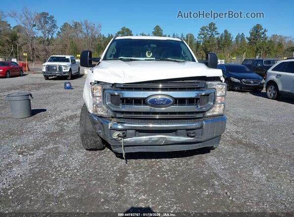 1FT7X2A67MEC24559 2021 FORD F-250 Белый Вид спереди