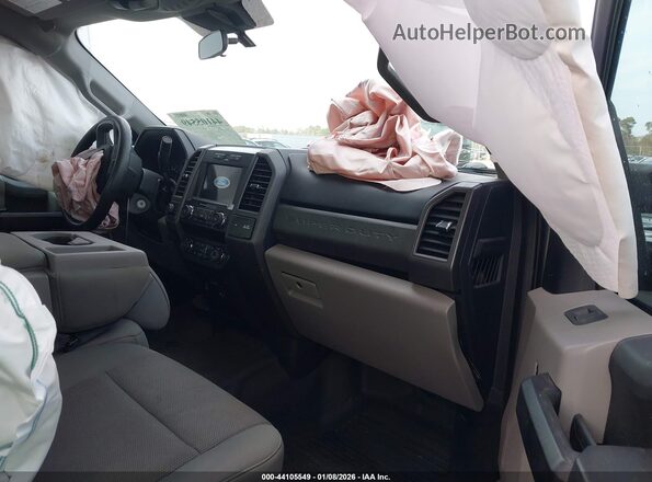 1FT7X2BN8MEC45426 2021 FORD F-250 Серый Вид салона спереди