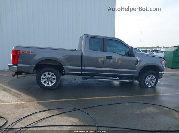 1FT7X2BN8MEC45426 2021 FORD F-250 Серый Вид задней части салона