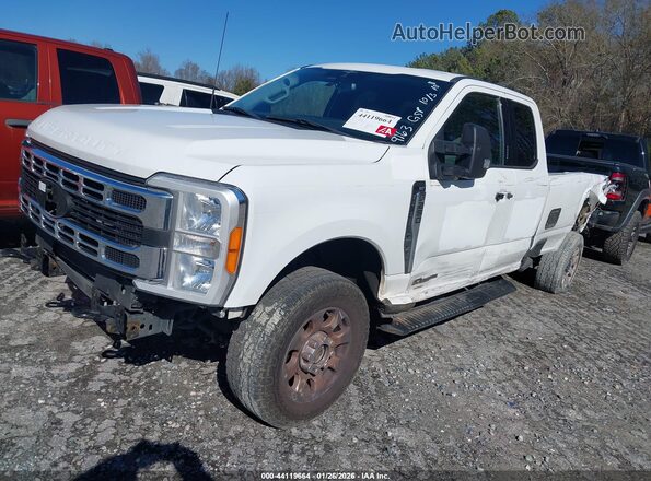 1FT7X2BT6PEC29163 2023 FORD F-250 Белый Передняя левая четверть