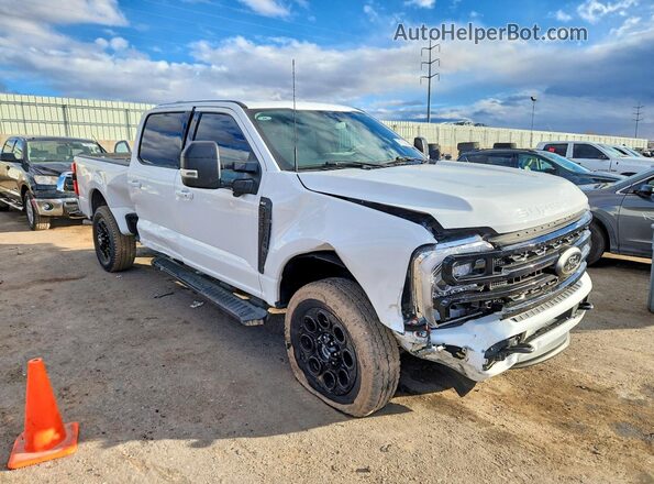 1FT8W2BN7PED16675 2023 FORD F250 White Delantero derecho