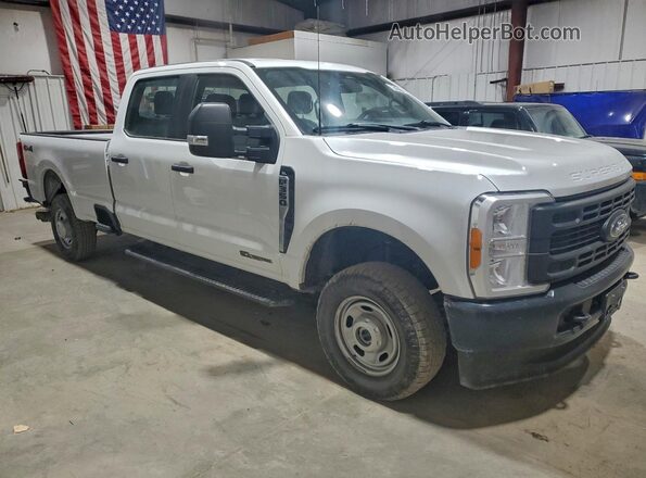 1FT8W3BT3PEC81069 2023 FORD F350 White Delantero derecho