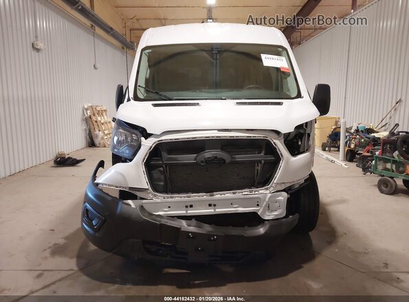 1FTBR1C82RKB64647 2024 FORD TRANSIT-250 Белый Вид задней части салона