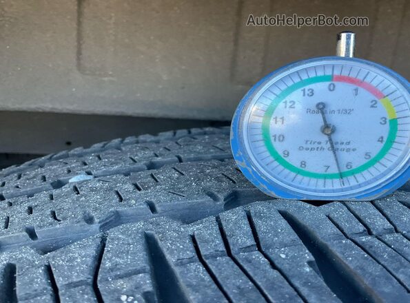 1FTBR2C83RKA26170 2024 FORD TRANSIT-250  Вид спереди