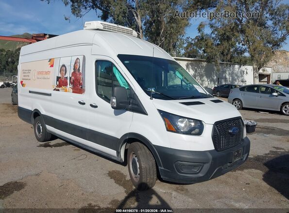 1FTBR3X87PKB59267 2023 FORD TRANSIT-250 Белый Передняя правая четверть
