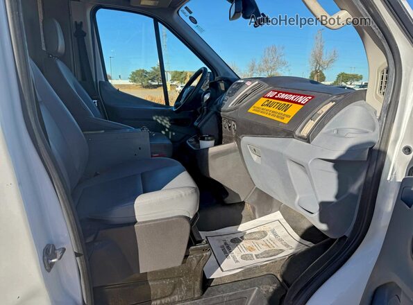 1FTBW2CM8JKB37680 2018 FORD TRANSIT White Widok z tyłu